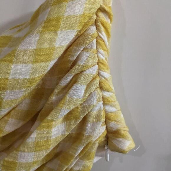 NEW Zara | Blogger fave! One-shoulder gingham top - Picture 9 of 11